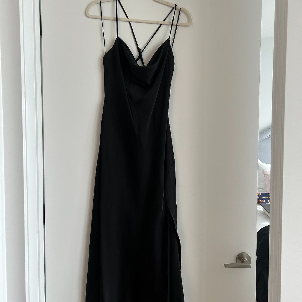 Astr the Label Midi Dress